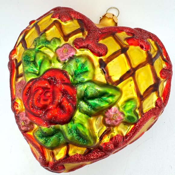 Handcrafted Heart-Shaped Glass Ornament Red Rose Floral Gold Base Red Glitter 4" - Picture 5 of 9